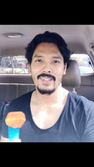 Bloom Varin Instagram - หนวดๆ