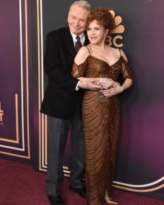 Bob Mackie Instagram - Bob Mackie with @officialbernadettepeters in one of his custom designs. Scroll to see the other stars who wore Bob’s couture designs on the red carpet last night, including; @itscarolburnett @kchenoweth and @katyperry 

The Carol Burnett: 90 Year’s Of Laughter   Love’ Birthday special will air on @nbc, on April 26th at 8/7 CST #MackieMagic