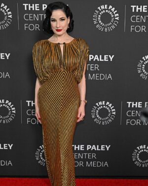 Bob Mackie Instagram - Last night @paleycenter hosted the world premiere of the new #BobMackie documentary “Naked Illusion” by Director and Filmmaker @matthew.miele. 

Thank you to @cher @rupaulofficial @pink @itscarolburnett @ditavonteese @kahmorahall @vickilawrence_official @mrjoezee @carsonkressley @joemcfate3 and all of our guests, for coming out to celebrate Bob. As well as The Paley Center For Media for hosting. We are excited for you all to see the film. More details on the official release date coming soon! 

📷: The Paley Center For Media