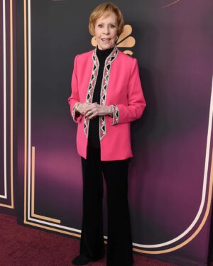 Bob Mackie Instagram - Bob Mackie with @officialbernadettepeters in one of his custom designs. Scroll to see the other stars who wore Bob’s couture designs on the red carpet last night, including; @itscarolburnett @kchenoweth and @katyperry 

The Carol Burnett: 90 Year’s Of Laughter   Love’ Birthday special will air on @nbc, on April 26th at 8/7 CST #MackieMagic