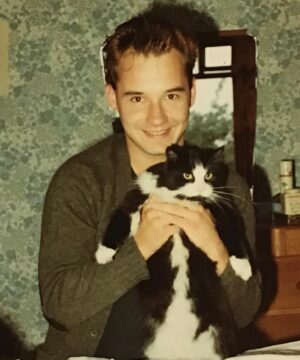 Bob Mortimer Instagram - Me and my first cat Billy