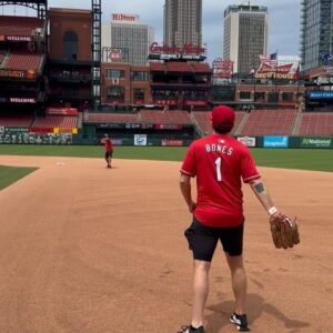 Bobby Bones Instagram - Big day in STL. Thanks to Paul Goldschmidt. Coach Oli. And the cardinals origination for having us for Too Much Access