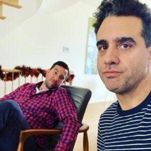 Bobby Cannavale Instagram - Family. Grateful. Happy Holidays. 🎄❤️