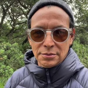 Bobby Chinn Instagram - I hear discovering the magical benefits of manuka honey at the source with Terry, apiarist extraordinaire from
#earthboundhoney I know, it’s supposed to be summer here, but the island got hit by a cyclone! Any questions please feel free to ask! #manukahoney #newzealand