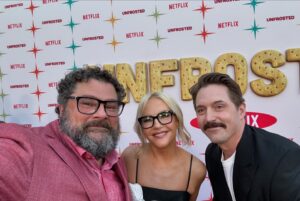Bobby Moynihan Instagram - UNFROSTED MAY 3rd on @netflix @netflixisajoke @netflixfilm 

Stylist - @ap_goode