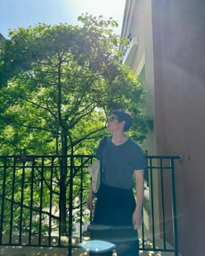Bong Tae-gyu Instagram - 하루하루 기분 좋게 지내고 있습니다:)