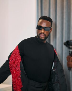 Bonko Khoza Instagram - Handmade by @masangobysiphosihle 
Styled by @thomvandyk