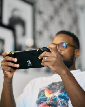 Bonko Khoza Instagram - When I say I’m busy… I really mean I’m trying to beat the final boss on Zelda. Happy Human Rights Day. 🇿🇦