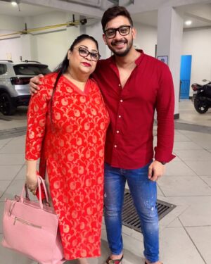 Bonny Sengupta Instagram - Happy Birthday Maa ❤️❤️

Love you 😘 @piyaasengupta