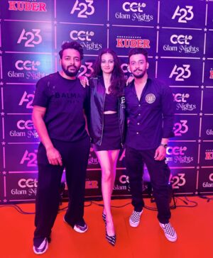 Bonny Sengupta Instagram - The Balmain Gang 🔱👸🏻🌟🌟🔱
#ccl #24 #glam #nights 

@sarasenguptaa @i_sauravdas