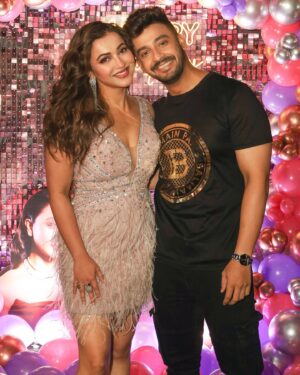 Bonny Sengupta Instagram - Hello Life / Dance partner ❣️❣️

@myself_koushani 

#party #time #partner #birthday #girl