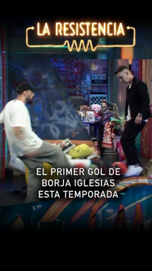 Borja Iglesias Instagram - ⚽ Este gol de @BorjaIglesias9 lo cambia todo en la Bota de oro. Que pongan esto en sus highlights de la temporada. 

____________
#LaResistencia — Entrevista a @borjaiglesias9 y @grimaldo35