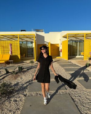 Borja Iglesias Instagram - Ibiza está bien, pero lo de esta mujer es maravilloso 🫠✨🫶🏽