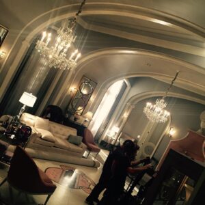 Brad Falchuk Instagram - That is a wrap on her stunning #kappa house set.  Still a couple more days of shooting the season but the sets are coming down.  Yesterday and today were epic.  Cast and crew really shined bright to do the impossible.  #screamqueens