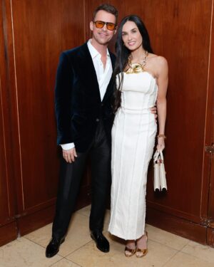 Brad Goreski Instagram - What a night! Thank you @hollywoodreporter for having me and @demimoore on the cover! Demi you were the perfect date. I’m so grateful you were able to make it. You made the evening that much more special! Congrats to my fellow stylists! It’s always so great to get to celebrate each other’s work! 
Thank you @tomford for dressing me! 
Photos by @stefaniekeenan @gettyimages @hunterabrams