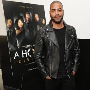 Brad James Instagram - Season 5 kickoff shindig with some of your favorites
Thanks @watchallblk 
 Dan you made history m8!
#AHouseDivided @ahdseries 
NEW SEASON IS LIVE NOW!