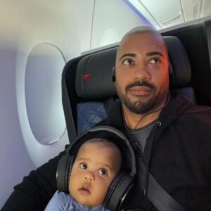 Brad James Instagram - Just a passenger on Knight James' 11th flight,
Ella's 11,000th and Keshia's 111,000,000,000th 😁✈️🌍