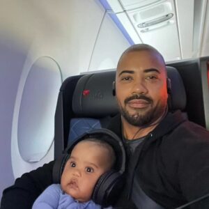Brad James Instagram - Just a passenger on Knight James' 11th flight,
Ella's 11,000th and Keshia's 111,000,000,000th 😁✈️🌍