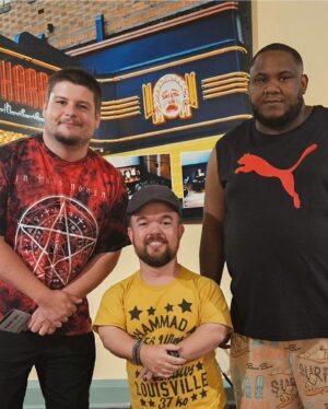 Brad Williams Instagram - Pittsburgh! Yinz guys were awesome! Thanks for being one of the best crowds on tour. Because of you, I will now put French fries on salad. BradWilliamsComedy.com for all tickets and tour dates! #BlackAndYellow #Renegade