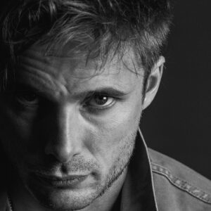 Bradley James Instagram - The look of a man who has just witnessed someone frivolously meandering outside #IStayHome 
A @themrpalma snap