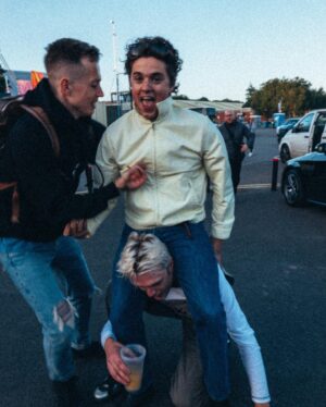 Bradley Will Simpson Instagram - And juust like that the ten year anniversary tour is done ✌️what a journey it has been, we started last year in the UK and went to Europe/Australia/Asia and finished in South Africa. So many people to thank, to the boys you are my brothers and sharing a stage with you is a pleasure. The crew, thank you for your hard work none of this happens without you and finally to every single one of you that came to a show, I love you and we shared some moments I will never forget. I am so grateful to be able to do this, sending love, I’ll see you soon and no we’re not breaking up so shut it x