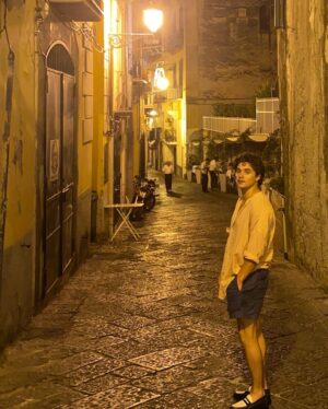 Bradley Will Simpson Instagram - hello friends, how are you all? sorry I’ve been quiet I’ve had a lovely summer with some lovely people, even though it went faster than ol trussys leadership. so excited to announce more dates for the world tour 🎉 I can’t wait to see you all, thank you as ever for all your support, sending love always xx