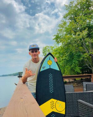 Brady Hepner Instagram - HUGE thank you to Larry at @surftripshop! The gear is incredible and the quality is just 🔥🔥. Go check him out! ✌️🌴