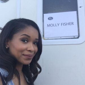 Brandhyze Stanley Instagram - #BTS on set of yesterdays episode of BAKER AND THE BEAUTY on #abc ....outside my trailer and chatting with @natkelley and @georginareilly between shots. I had such a good time with the whole cast and crew in Puerto Rico! 😆