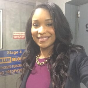Brandhyze Stanley Instagram - Some behind the scenes photos from tonight's (Nov 9th) episode of CBS' BLUE BLOODS. You can also catch me Sunday (Nov 11th) on the Hallmark Channel in CHRISTMAS IN HOMESTEAD at 10a
.
.
.
.
.
#actor #actress #bluebloods #CBS #BTS #behindthescenes #reporter #cast