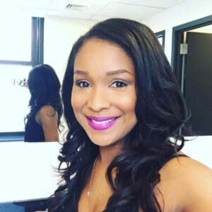 Brandhyze Stanley Instagram - "Smile in the mirror. Do that every morning and you'll start to see a big difference in your life." --Yoko Ono .
.
.
.
#smile #reflection #morningaffirmation #mirror #bigdifference #actor #actorslife #mirrorselfie