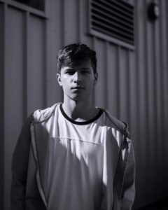 Brandon Butler Instagram - 🌗