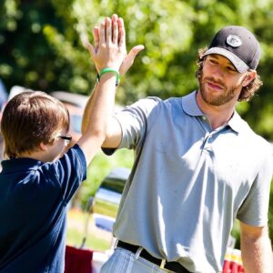Brandon Prust Instagram - Happy 20th birthday to 1 of the toughest boys I know! I met @liamhepburn_ almost 15 years ago as he was in the hospital battling and receiving treatment for his condition T-cell acute lymphoblastic leukaemia. He battled for years and always with a smile on his face and positive attitude. He was a big inspiration for @mooretown31 and I when we started @prusty4kids.. Liam has inspired us for years with his strength and has grown into the 20 year old we see today! Happy 20th year buddy! 👏 👍🏻🙏