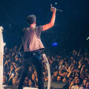 Brandon 'Slim' Allen Instagram - feels so good to be back in Europe on a sold out tour !! 🌎 

📸 @samcahill