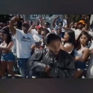 Brandon T. Jackson Instagram - Yes thats me being a extra in @kendricklamar video !! 😂😂😂😎😎 I had to be a part of history