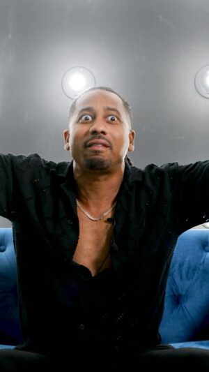Brandon T. Jackson Instagram - Brandon T. Jackson says it’s not just HOLLYWOOD that’s F**Ked up…EVERYWHERE is!!!!

Does He have a point?? 🤔

@brandontjackson will be live on 7/14 (Sunday) at Hyenas in Dallas….Ticket info in our story