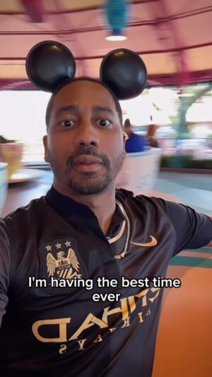 Brandon T. Jackson Instagram - I had a great time !!! All week…Best time ever !! @waltdisneyworld Feel free to use this ad. My agent link is in the bio.