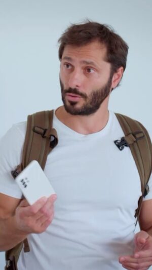 Branislav Deák Instagram - Máte aj vy vo svojom okolí niekoho, kto sa stále stará do cudzích vzťahov?😬 Čo myslíte, je Norova pomoc v tomto prípade potrebná?

#nemocnicatvjoj #tvjoj