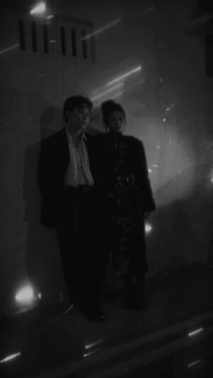 Braven Yeo Instagram - Living in Wong Kar Wai’s world 

Cinematography: @justinmok 
Photography: @badsoju 
Lighting: @amoselijahlee 
Styling: @destroyryvn