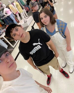 Braxton Alexander Instagram - thanks for the memories 2022, excited for what’s next 🎉