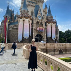 Brea Grant Instagram - Perfected the art of standing in front of a thing I was impressed with in Japan. 
Chigasaki, Kamakura, and Disney