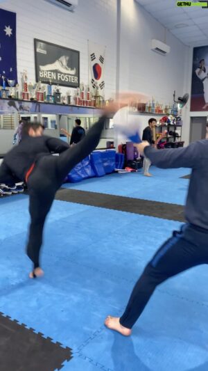 Bren Foster Instagram - Quick Tips!!! Maintaining and creating space is essential to all striking arts!! #martialarts #kicks #punches #taekwondo #kickboxing #muaythai #karate #kungfu #brazilianjiujitsu