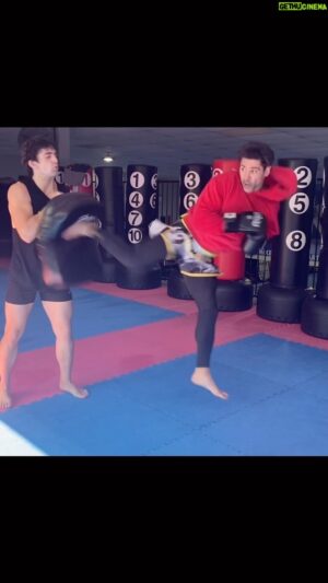 Bren Foster Instagram - Why??? Because I choose to. Today felt great in every way!!
#trainhard #commit #martialarts #taekwondo #muaythai #kickboxing #brazilianjiujitsu #bjj #mma #karate #kungfu #epic #brenfoster #kicks #punches #legkick #joy #fight #fitness #health #consistency