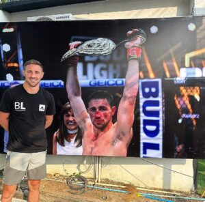 Brendan Loughnane Instagram - Thanks to everybody at Gorilla for this piece of artwork. Looks great on the store 🌟🙏🏼