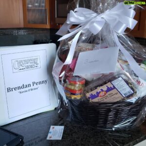 Brendan Penny Instagram - Thanks @dpaulsonprods for the basket and warm welcome back! Here we go #Chesapeakeshores season 4!! @hallmarkchannel @jessicarsipos @realjessemetcalfe @emilie.ullerup @barbaraniven @andrewfrancis604