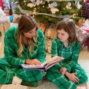 Brennley Brown Instagram - Happy Birthday to The Savior of the world!! 
“For unto us a child is born, unto us a son is given: and the government shall be upon his shoulder: and his name shall be called Wonderful, Counsellor, The mighty God, The everlasting Father, The Prince of Peace”. Isaiah 9:6 
Cherishing these special moments with the people that matter most. My little bro is the best. 🤎