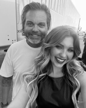 Brennley Brown Instagram - So incredibly thankful for Gods grace and sovereignty. 
Thankful for my amazing family.🖤 
Happy Thanksgiving!