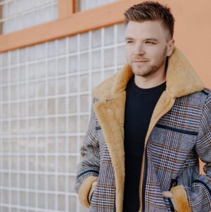 Brett Davern Instagram - i got it at ross