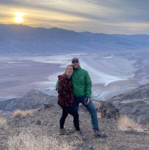 Brett Davern Instagram - #fbf Death Valley and jackets!
