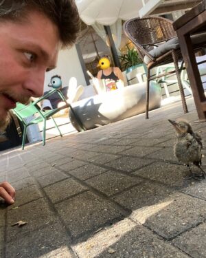 Brett Dier Instagram - Take it from me, if you meet someone that you really like, exchange info. You don’t want to be wondering “what if we could have been best friends?” Bird was unique, possibly blind and filled with life. The last thing he said to me was nothing because he couldn’t talk, but I’ll never forget it. 
I don’t know if he has social media but if someone has it please let me know. I hope you all are well. ❤️