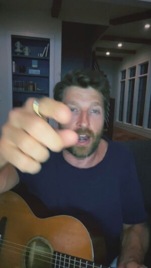 Brett Eldredge Instagram - Here’s “Home Sweet Love”! We are one week away from this album! Whataya think!?